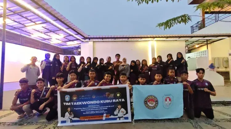 27 atlet Taekwondo dari King Taekwondo dan Taekwondo Academy Kubu Raya siap berlaga pada Pugnator Open International Taekwondo Grandslam Youth Championship di Indoor Stadium Kelapa Dua, Tangerang, Banten, 2 hingga 4 Oktober 2026, Rabu, 30 September 2026.