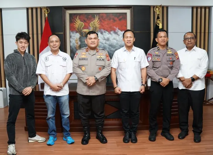Bahas Back To Champion dan Porprov XIV Kalbar 2026, Ketum KONI Pimpin Audiensi ke Kapolda untuk Perkuat Sinergitas