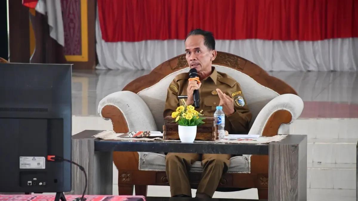 Bupati Sintang Gregorius Herkulanus Bala.