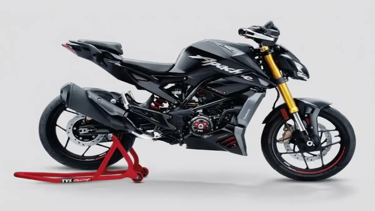 TVS Apache RTR 310 Black Diamond Edition.