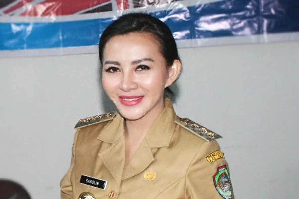 Bupati Landak Karolin Margret Natasa.